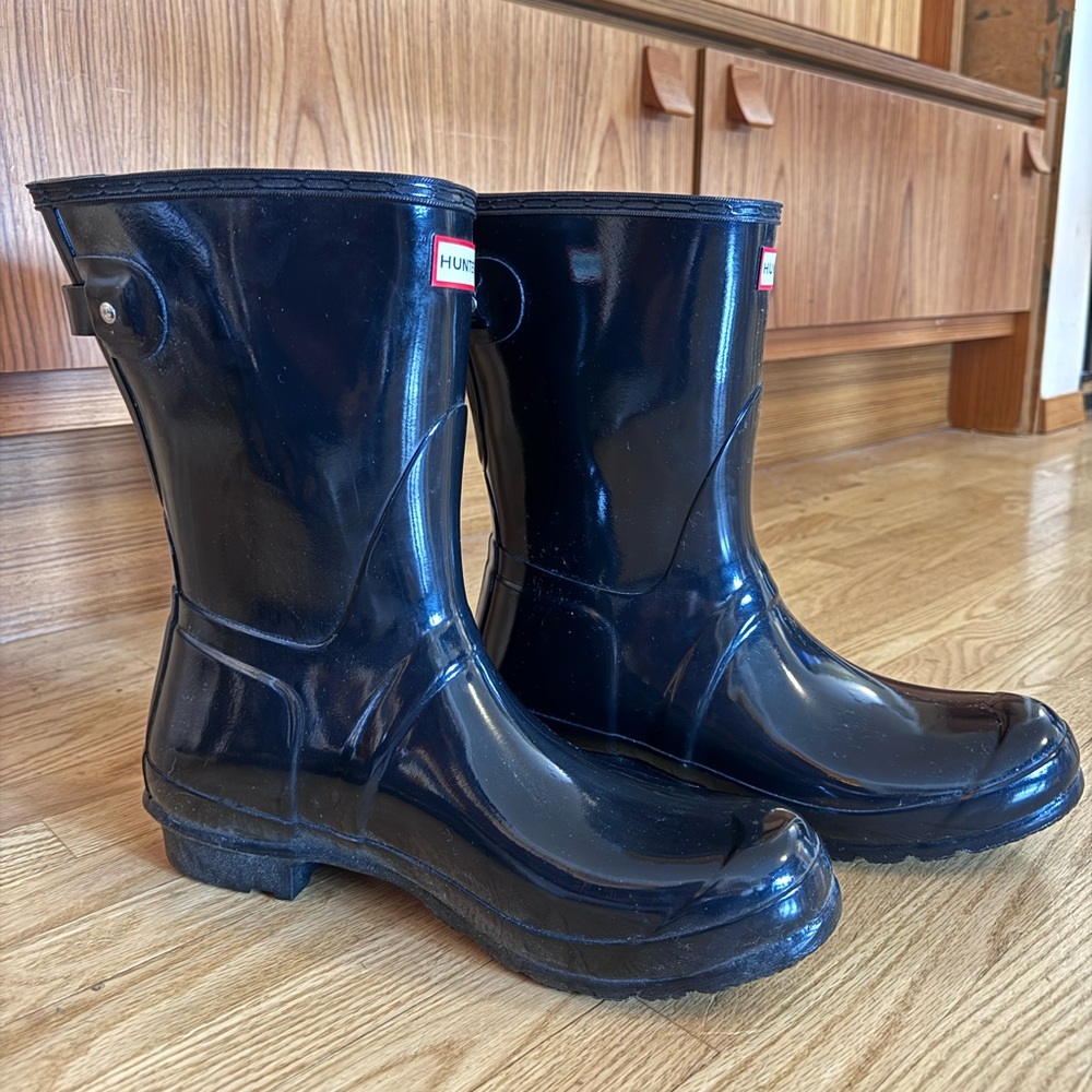 Hunter Glossy Black Adjustable Boots